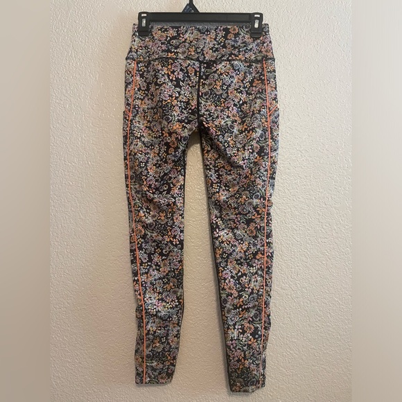 FP Movement Mid-Rise Ankle Length Eden Print Leggings - Picture 10 of 15
